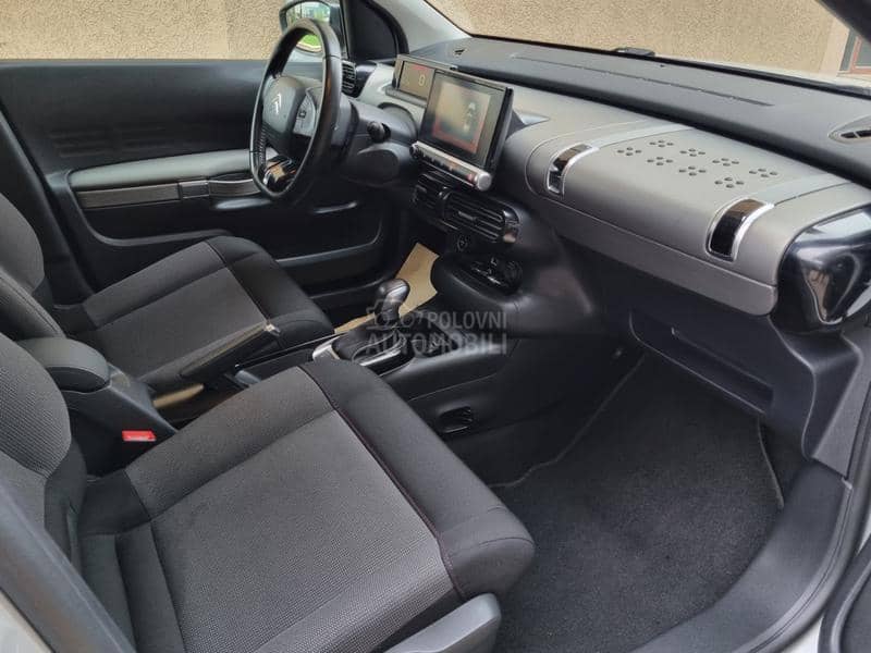 Citroen C4 Cactus 1.2b /AUTOMTIK/