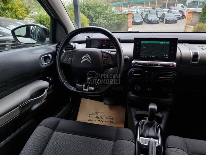 Citroen C4 Cactus 1.2b /AUTOMTIK/