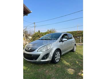Opel Corsa D 1.3DTCi/0DLIČNA/