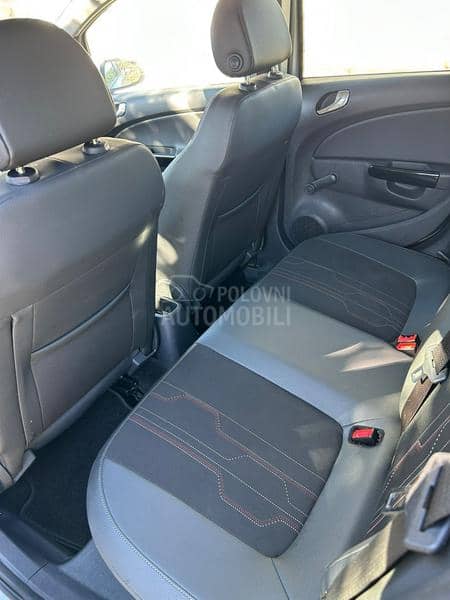 Opel Corsa D 1.3DTCi/0DLIČNA/