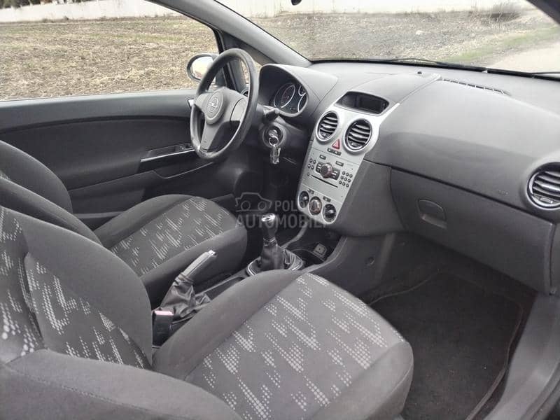 Opel Corsa D 1.2