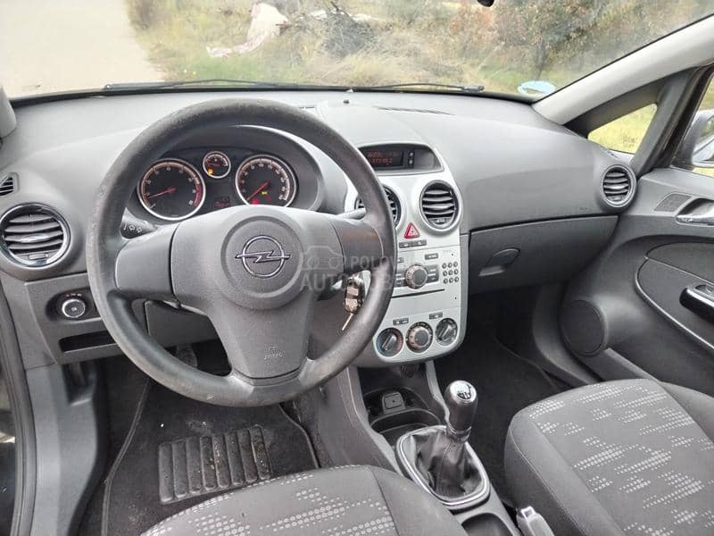Opel Corsa D 1.2