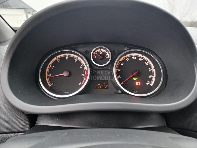 Opel Corsa D 1.0