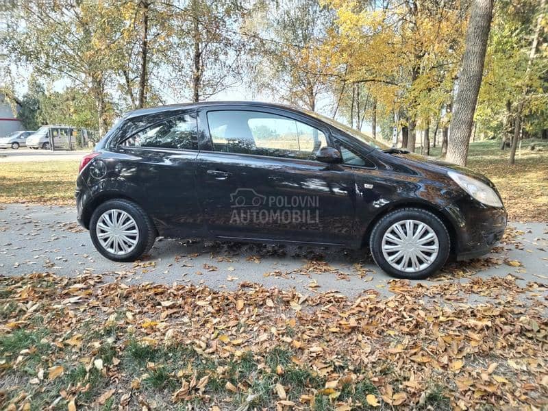 Opel Corsa D 1.0