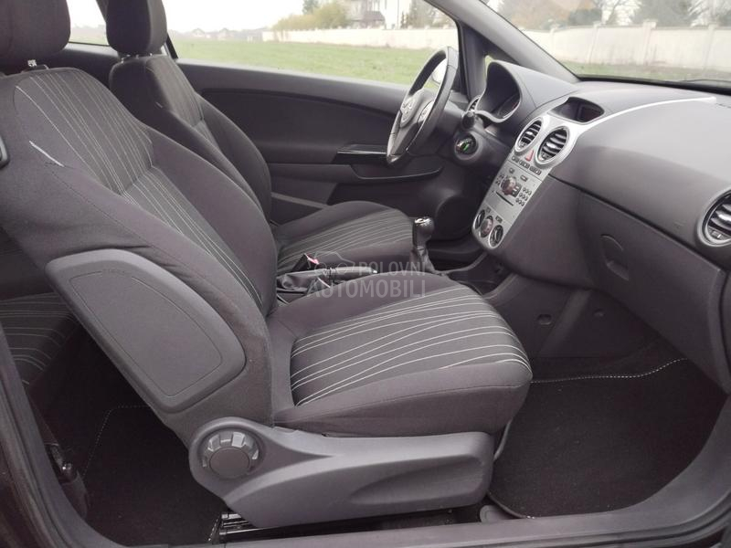 Opel Corsa D 1.0