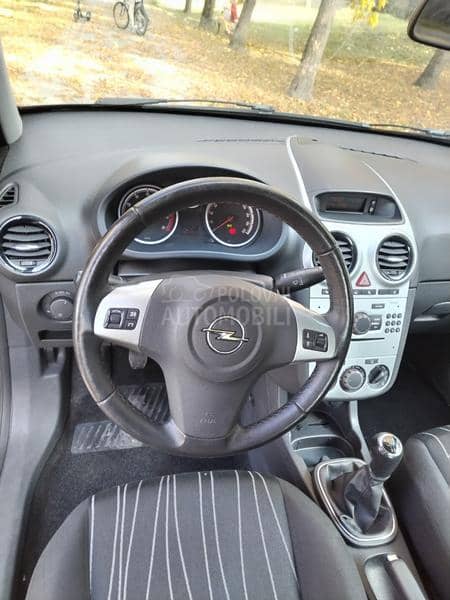 Opel Corsa D 1.0