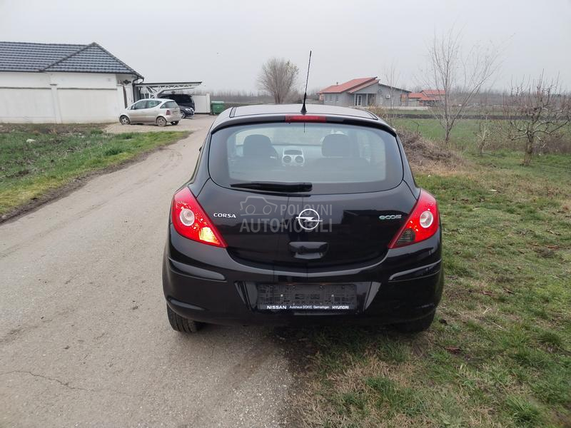 Opel Corsa D 1.0
