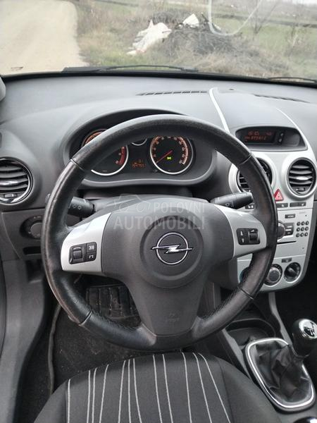 Opel Corsa D 1.0