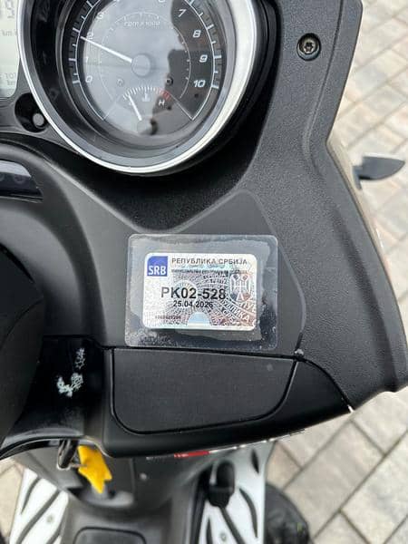 Piaggio Mp 3 300 hpe SPORT