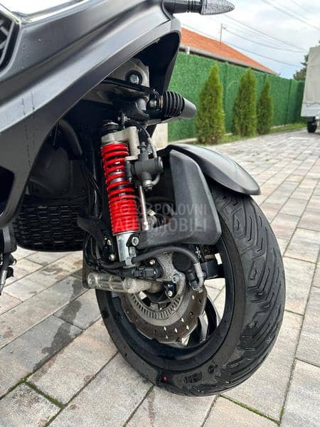 Piaggio Mp 3 300 hpe SPORT