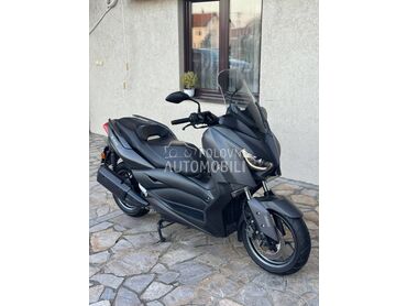 Yamaha X MAX 300 NOV