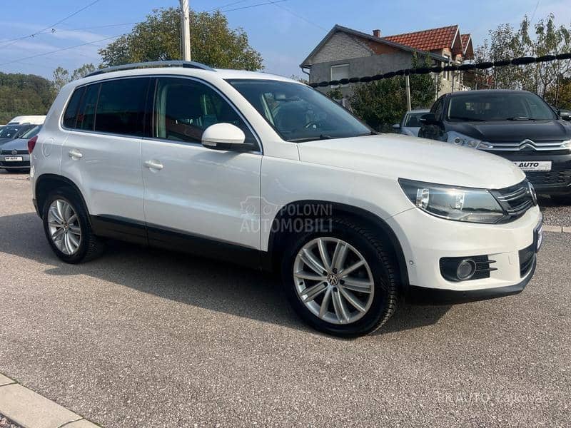 Volkswagen Tiguan 2.0TDI HIGLINE SPORT Volkswagen Tiguan 2.0TDI HIGLINE SPORT