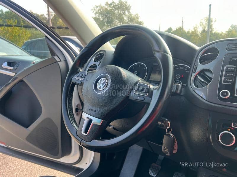 Volkswagen Tiguan 2.0TDI HIGLINE SPORT Volkswagen Tiguan 2.0TDI HIGLINE SPORT