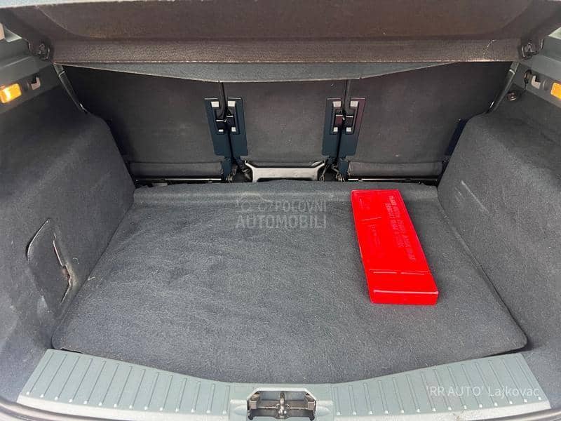 Ford C-Max 1.6TDCI N A V I