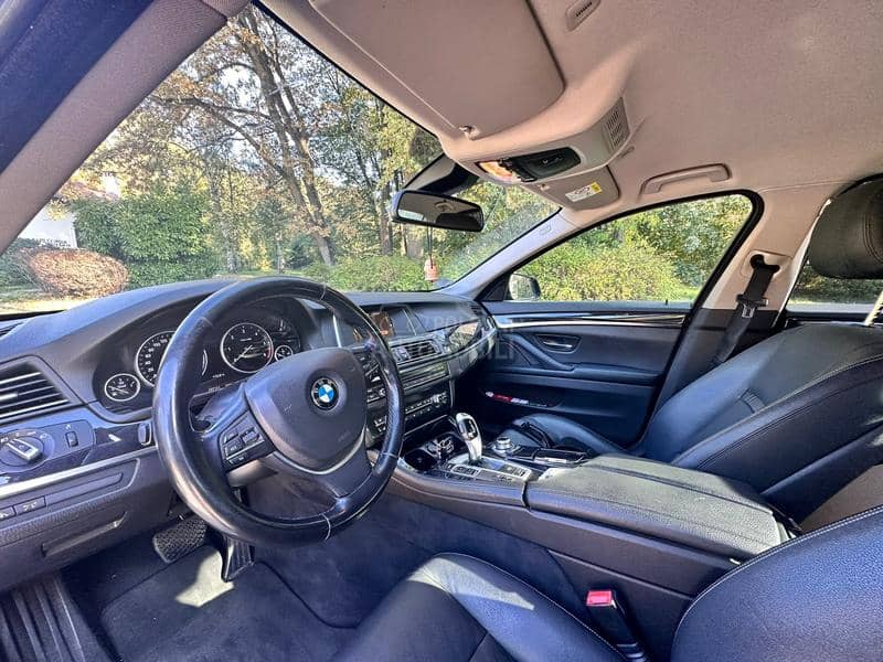 BMW 520 luxury XDRIVE