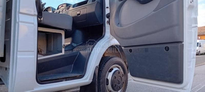 Mercedes Benz Sprinter 