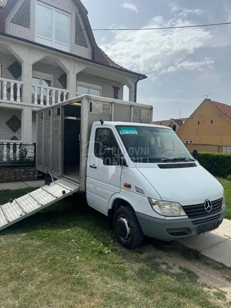 Mercedes Benz Sprinter 