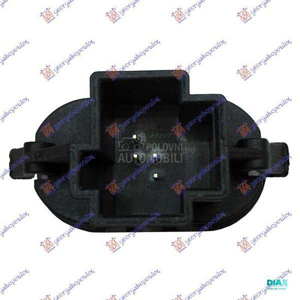 PREKIDAC U PREDNJIM VRATIMA (1