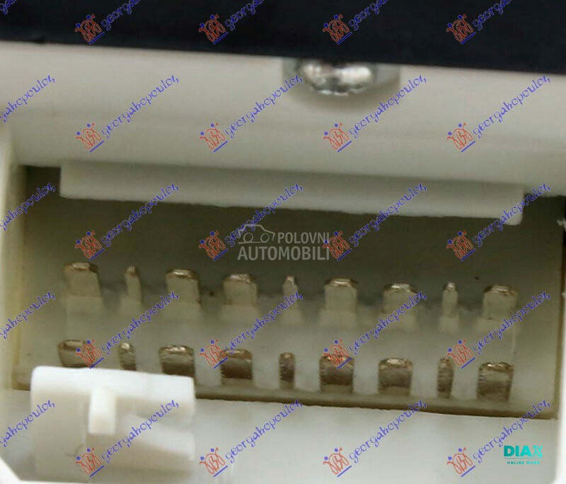 PREKIDAC U PREDNJIM VRATIMA (4