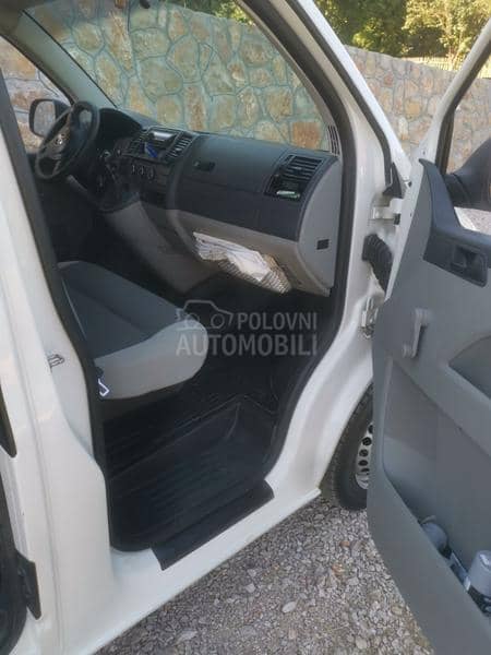 Volkswagen Transporter T5 