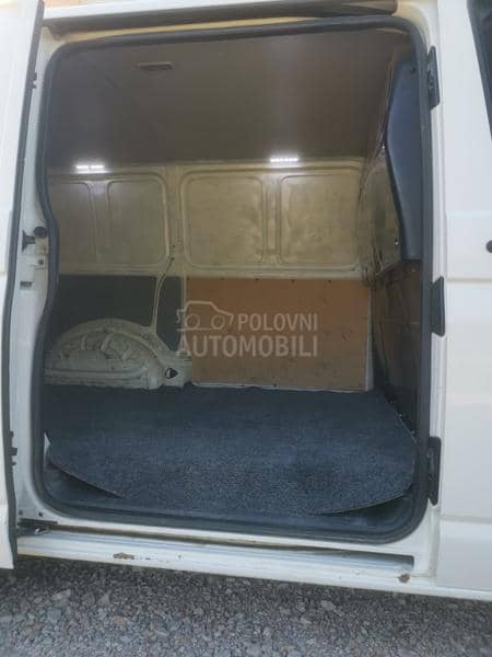 Volkswagen Transporter T5 