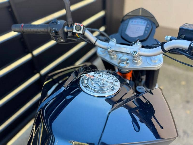KTM Duke 390