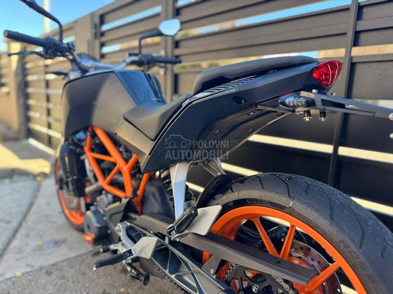 KTM Duke 390
