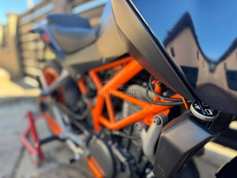 KTM Duke 390