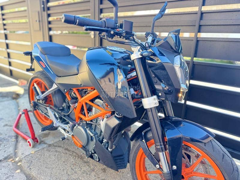 KTM Duke 390