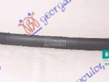 LAJSNA ZADNJEG BRANIKA CRNA za Citroen C3 od 2002. do 2010. god.