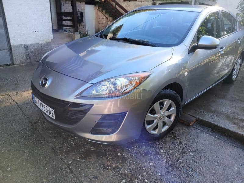 Mazda 3 1.6 b