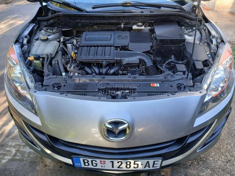 Mazda 3 1.6 b