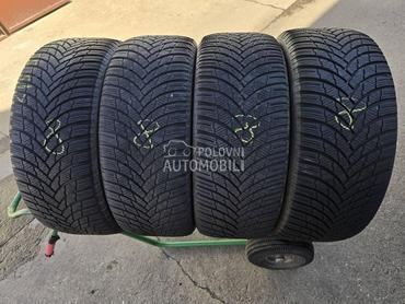 Firestone 215/55 R16 Zimska