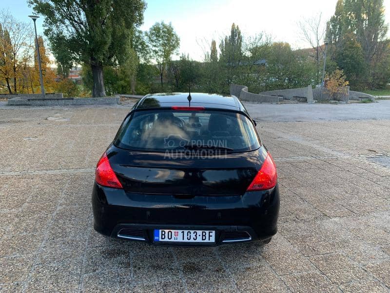 Peugeot 308 1.6 e-hdi