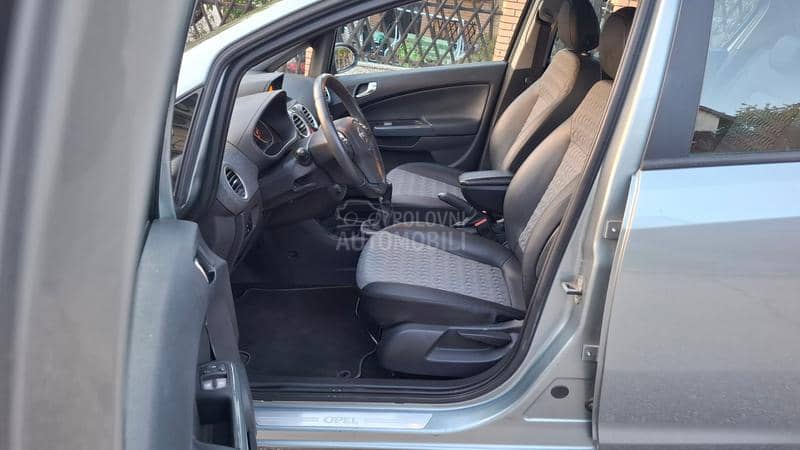 Opel Corsa D 1.3 Multijet, COSMO