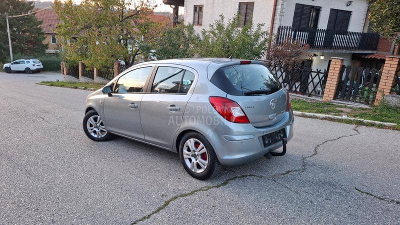 Opel Corsa D 1.3 Multijet, COSMO