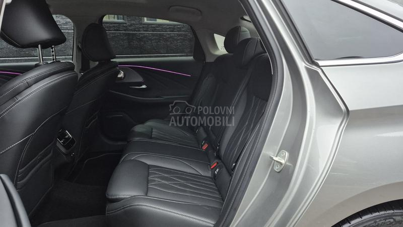 Chery Arrizo 8 Noble