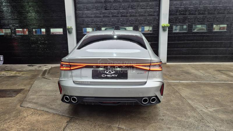 Chery Arrizo 8 Noble