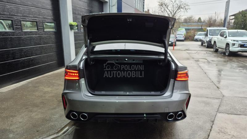 Chery Arrizo 8 Noble