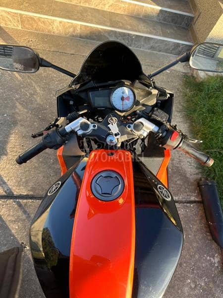 Yamaha R 125