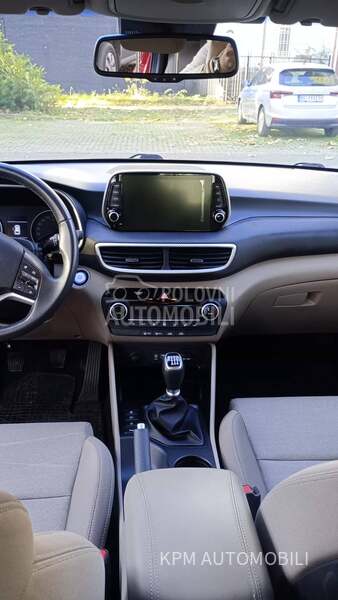 Hyundai Tucson 1.6 T-GDI PREMIUM