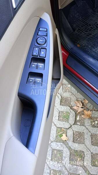 Hyundai Tucson 1.6 T-GDI PREMIUM