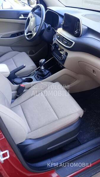 Hyundai Tucson 1.6 T-GDI PREMIUM