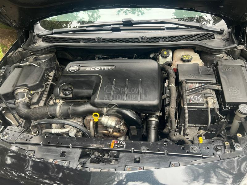 Opel Astra J CDTI