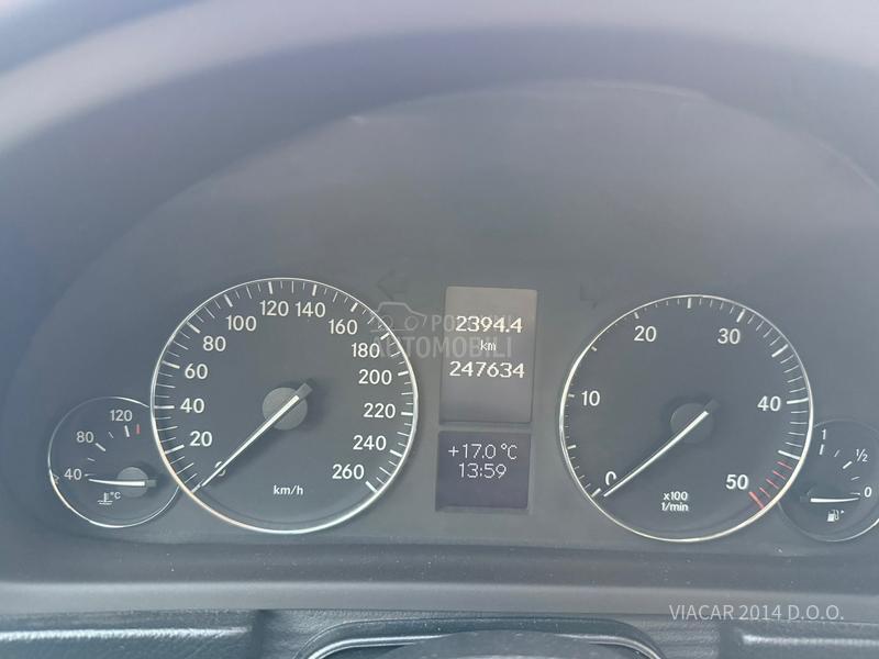 Mercedes Benz C 220 ELEGANCE CDI