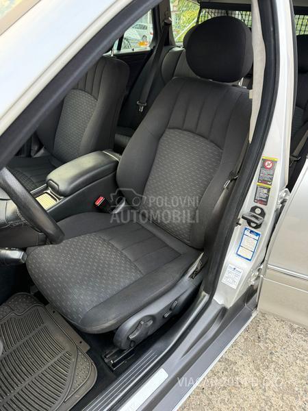 Mercedes Benz C 220 ELEGANCE CDI