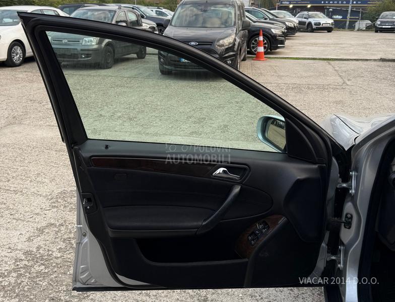 Mercedes Benz C 220 ELEGANCE CDI