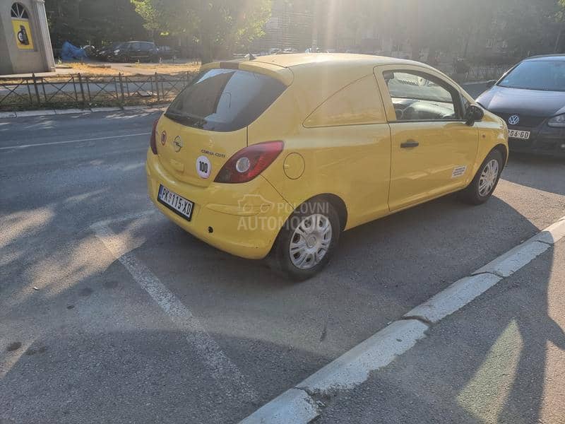 Opel Corsa D Van
