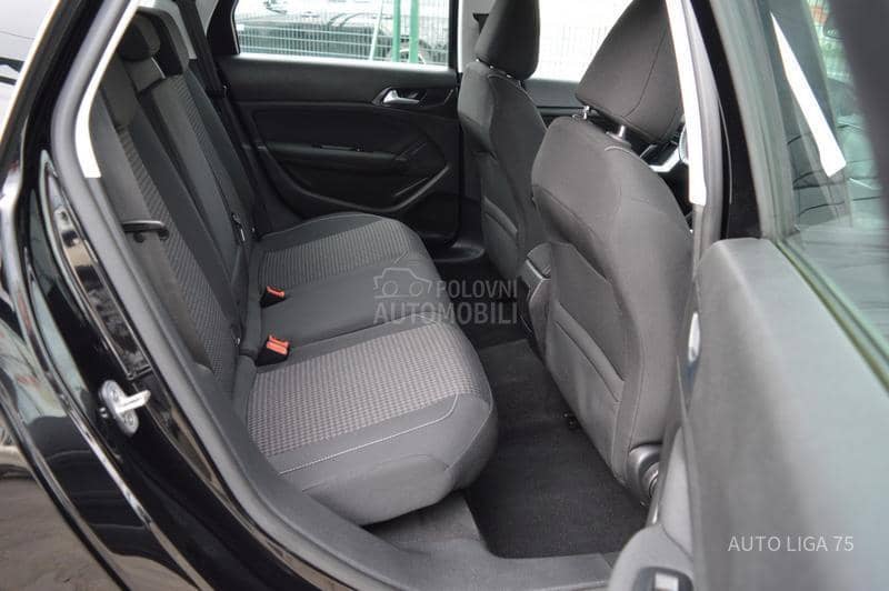 Peugeot 308 1.2 PureTech110 Busi