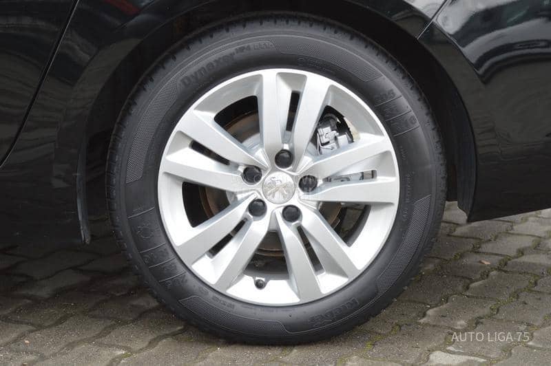 Peugeot 308 1.2 PureTech110 Busi